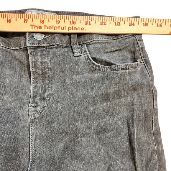 Free People Black Denim Jeans Women’s Size 29 Raw Hem Mid Rise Cropped Stretch - Picture 4 of 6